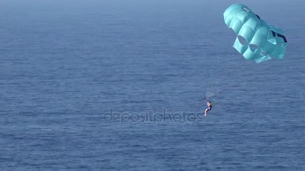 Parasailing rethymno, Crete — Stock Video