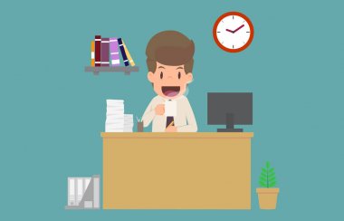 Kahve içme ve desk.carto üzerinde çalışan işadamı mutluluk