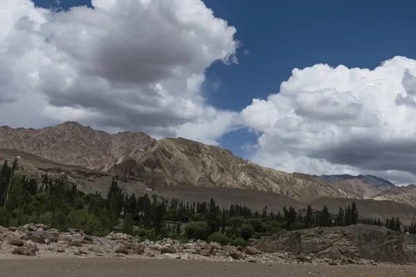 Ladakh paisagem montanhosa — Fotografia de Stock