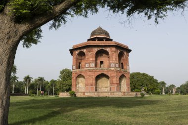 Sher mandalina purana qila Delhi'de karmaşık içinde.