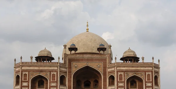 Delhi Humayuns mezarı üstüne kubbe.