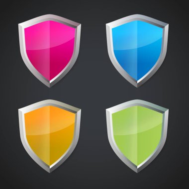 Renkli kalkanlar ayarlandı. Koruma sembolü. Vektör illüstrasyonu