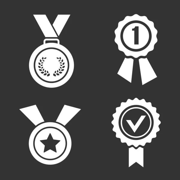 Conjunto de símbolos de ganar. Medallas de estilo plano — Vector de stock