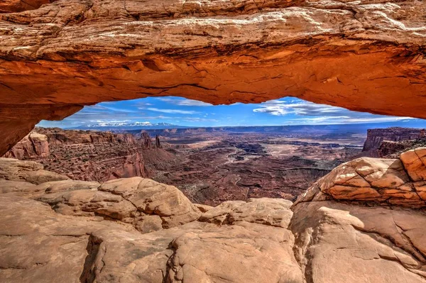 Vista del cañón desde Mesa Arch . — Foto de Stock