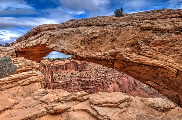 Close up view of Mesa Arch in Canyonlands National Park. — Stock Photo, Image