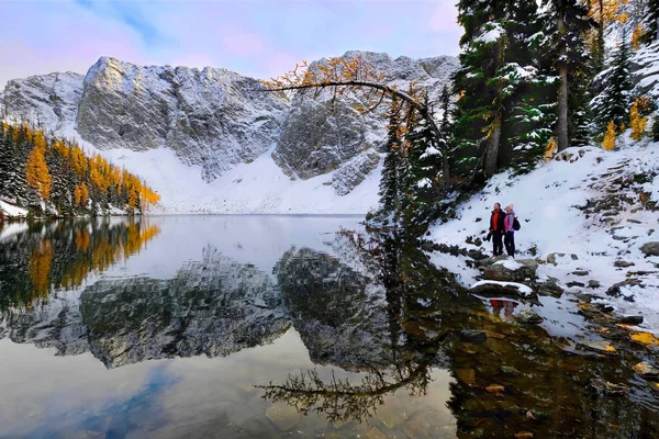 North Cascades Dağları'nda tatil seyahat. — Stok fotoğraf