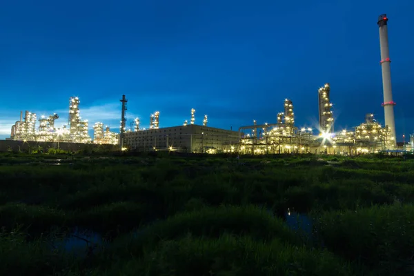 Fábrica Refinaria Petróleo Noite Petróleo Planta Petroquímica — Fotografia de Stock