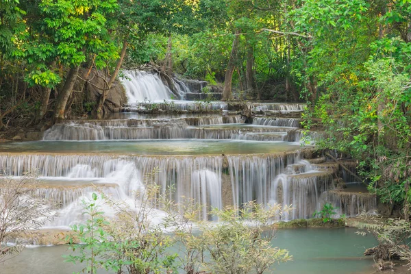 Huai Mae Khamin Şelalesi Tayland, Kanchanaburi 'de.