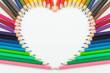 Arkaplan olarak kalp rengi kalemleri
