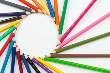 arkaplan olarak renk kalemleri