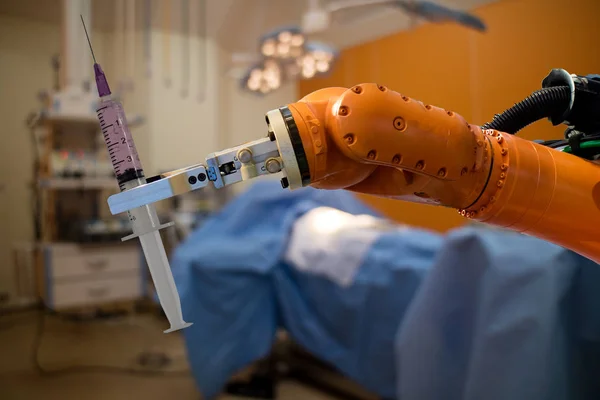 Robot i medicinska begrepp, robot (artificiell intelligens) Håll th — Stockfoto