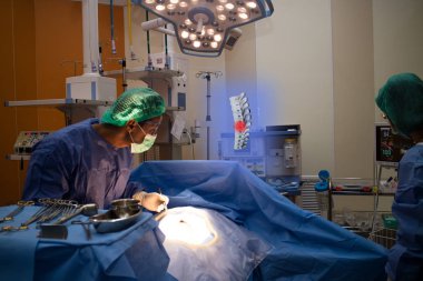 Akıllı tıbbi teknoloji kavramı, Doktor kullanımı artar gerçeklik t