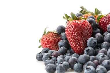 böğürtlen ve çilek