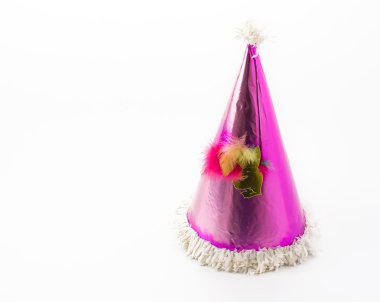 Beyaz arka planda parti şapkası