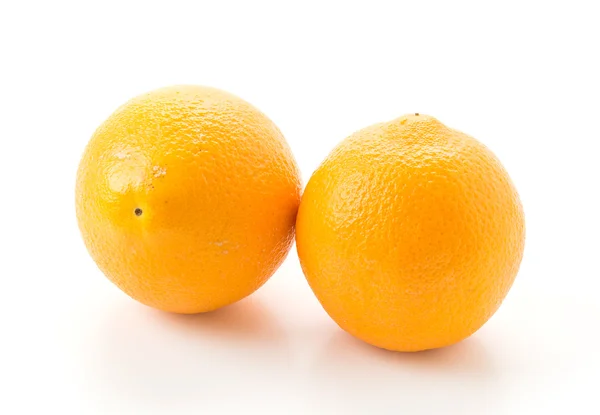 Frisk orange på hvid baggrund - Stock-foto