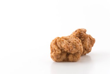 Beyaz arkaplanda karides topu