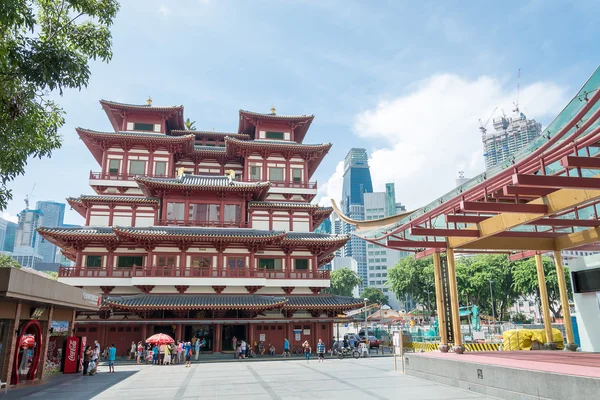 新加坡-2015 年 7 月 17 日︰ 佛牙寺在唐人街 — 图库照片