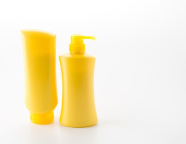 saç kremi şampuan şişesi 