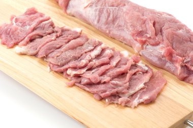 Beyaz arka planda domuz dilimi