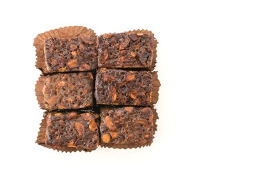 Beyaz arka planda yumuşak pasta