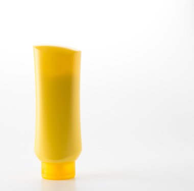 saç kremi şampuan şişesi 