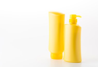 saç kremi şampuan şişesi 