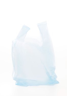 Beyaz arkaplanda plastik torba