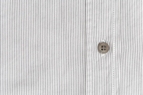 Κλείνω κουμπί από πουκάμισο — Φωτογραφία Αρχείου