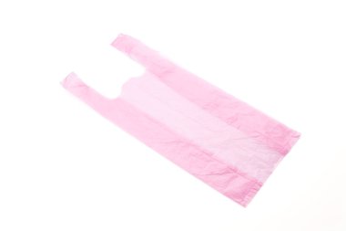 Beyaz arkaplanda plastik torba