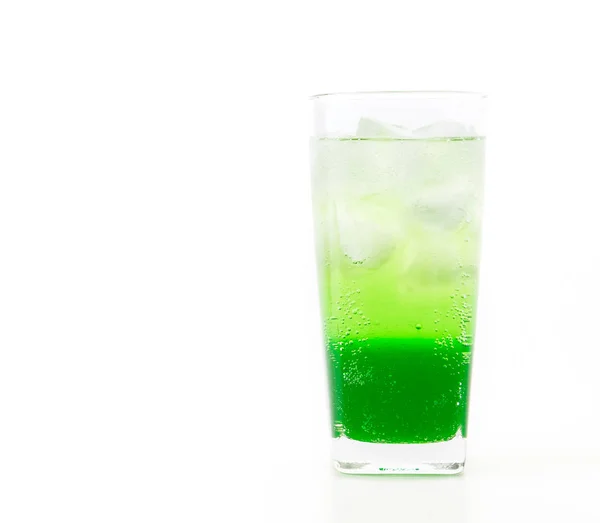 Soda vert sur fond blanc — Photo