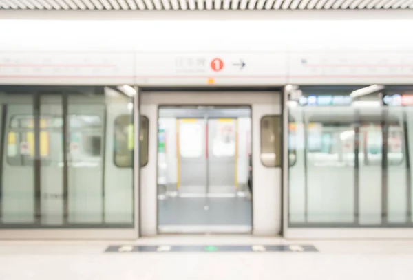 흐리게 지하철 열차 — 스톡 사진