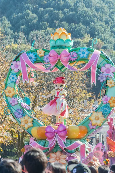 Südkorea - 31. Oktober: Tänzer in bunten Kostümen nehmen teil — Stockfoto