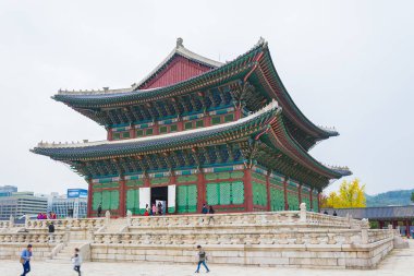 Gyeongbokgung Sarayı Seul güzel ve eski mimarisinde 