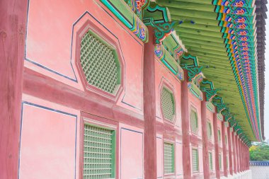 Gyeongbokgung Sarayı Seul güzel ve eski mimarisinde 