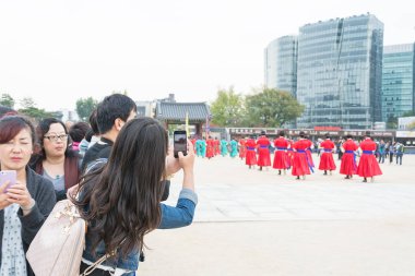 Seoul, Güney Kore - 26 Ekim 2015: asker Mart changi