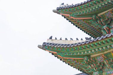 Gyeongbokgung Sarayı Seul güzel ve eski mimarisinde 