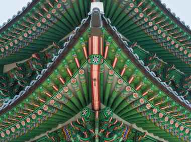 Gyeongbokgung Sarayı Seul güzel ve eski mimarisinde 