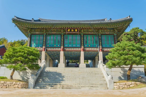 Tempio di Bongeunsa nella città di Seoul in Corea — Foto Stock