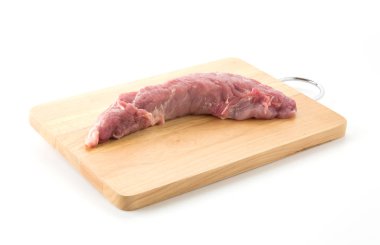 Beyaz arkaplanda domuz filetosu