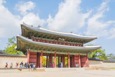 Seul 'deki Changdeokgung Sarayı' nda Güzel ve Eski Mimarlık 