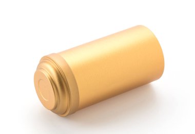 Beyaz arkaplanda altın kutu