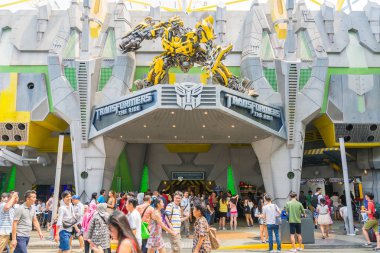 SINGAPORE - JULY 20,2015 : TRANSFORMERS The Ride: The Ultimate 3 clipart