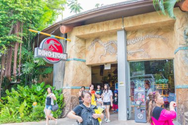 Singapur - 20 Temmuz: Jurassic Park Tema Universal Studios Si