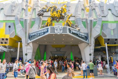 Singapur - Temmuz 20,2015: Transformers binmek: Ultimate 3