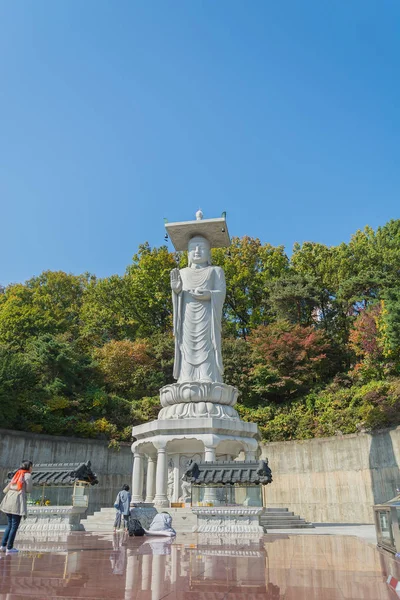 Сеул, Южная Корея 2015 Oct 28 - Bongeunsa temple in seoul city — стоковое фото