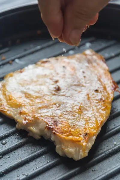 魚のステーキ料理 — ストック写真