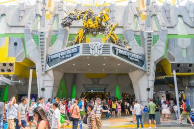 Singapur - Temmuz 20,2015: Transformers binmek: Ultimate 3
