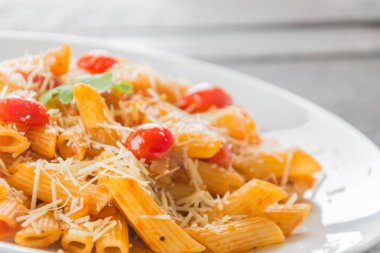 Domates soslu makarna.