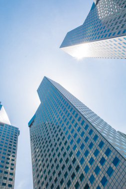 Singapore adlı - parlak ışık işleme tarzı bina gökdelen