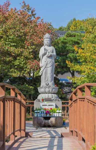 Bongeunsa templo en la ciudad de Seúl en Corea —  Fotos de Stock